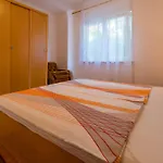 Διαμέρισμα With Swimming Pool Dramalj, Crikvenica - 5551 *