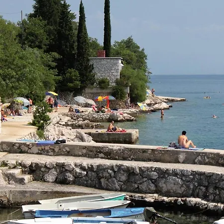 Апартаменты With Swimming Pool Dramalj, Crikvenica - 5551 *