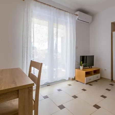 With Swimming Pool Dramalj, Crikvenica - 5551 Dramalj