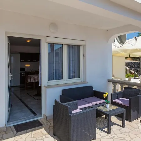 With A Swimming Pool Dramalj, Crikvenica - 5551 Apartment *