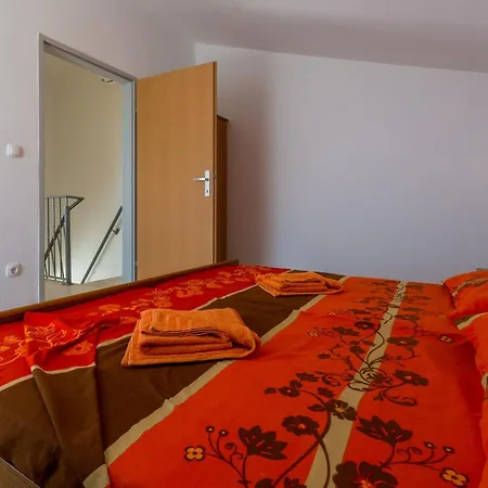 With Swimming Pool Dramalj, Crikvenica - 5551 Драмаль