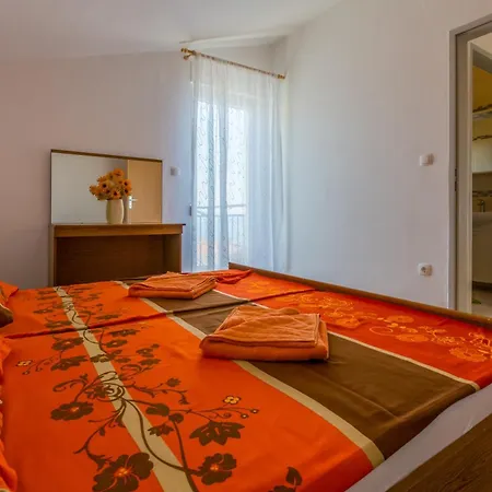 With Swimming Pool Dramalj, Crikvenica - 5551 Драмаль