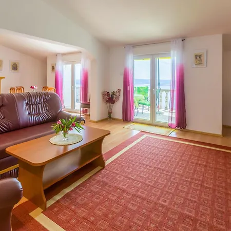 Apartament With Swimming Pool Dramalj, Crikvenica - 5551 *