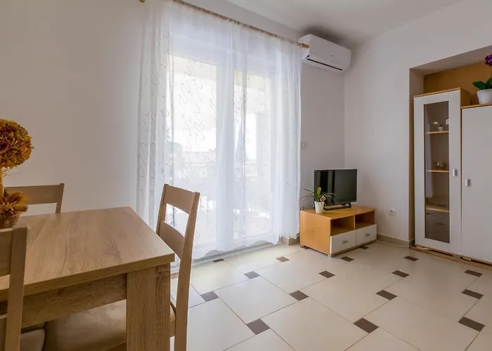 With Swimming Pool Dramalj, Crikvenica - 5551 دْغاماي
