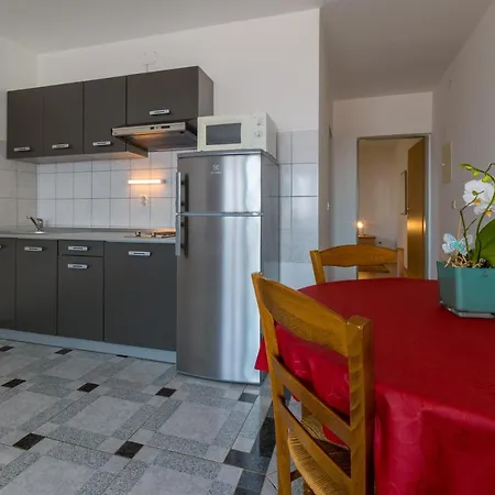Apartman With A Swimming Pool Dramalj, Crikvenica - 5551 *