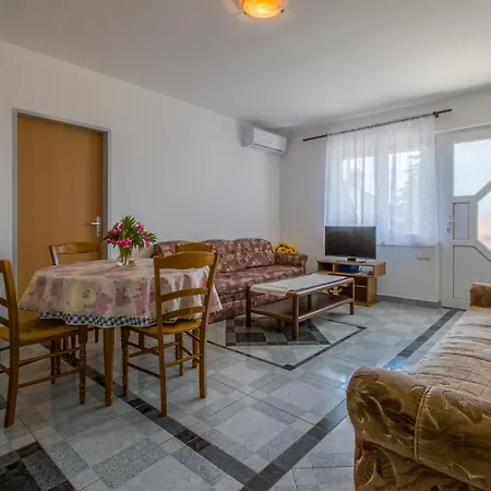 With Swimming Pool Dramalj, Crikvenica - 5551 * 德拉马利